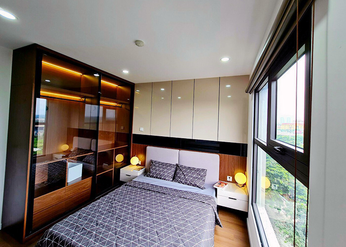 Thi Cong Lap Dat Tu Quan Ao Canh Kinh Chat Luong Cao Gia Tot